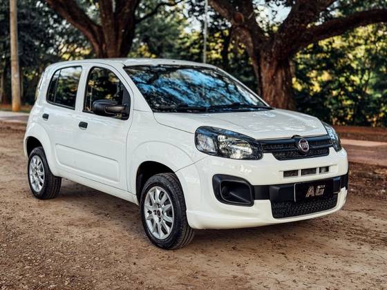 FIAT UNO 1.0 FIRE FLEX ATTRACTIVE MANUAL FIAT UNO 1.0 FIRE FLEX ATTRACTIVE MANUAL